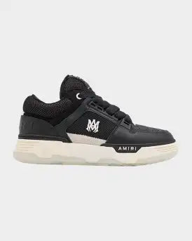 AM*RI MA 1 - BLACK ON BLACK