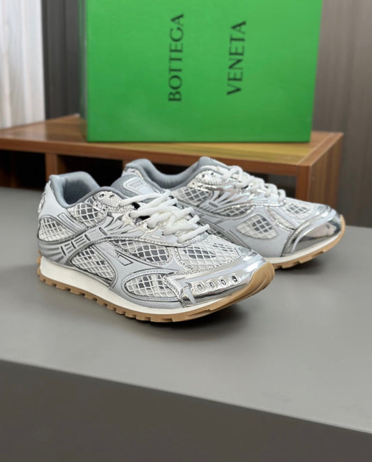(ON HAND) - B*TTEGA VENETA - SILVER / GUM BOTTOMS 2-3 Day shipping