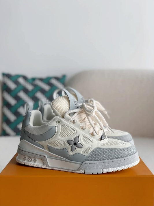 ON HAND LV SKATES - GREY