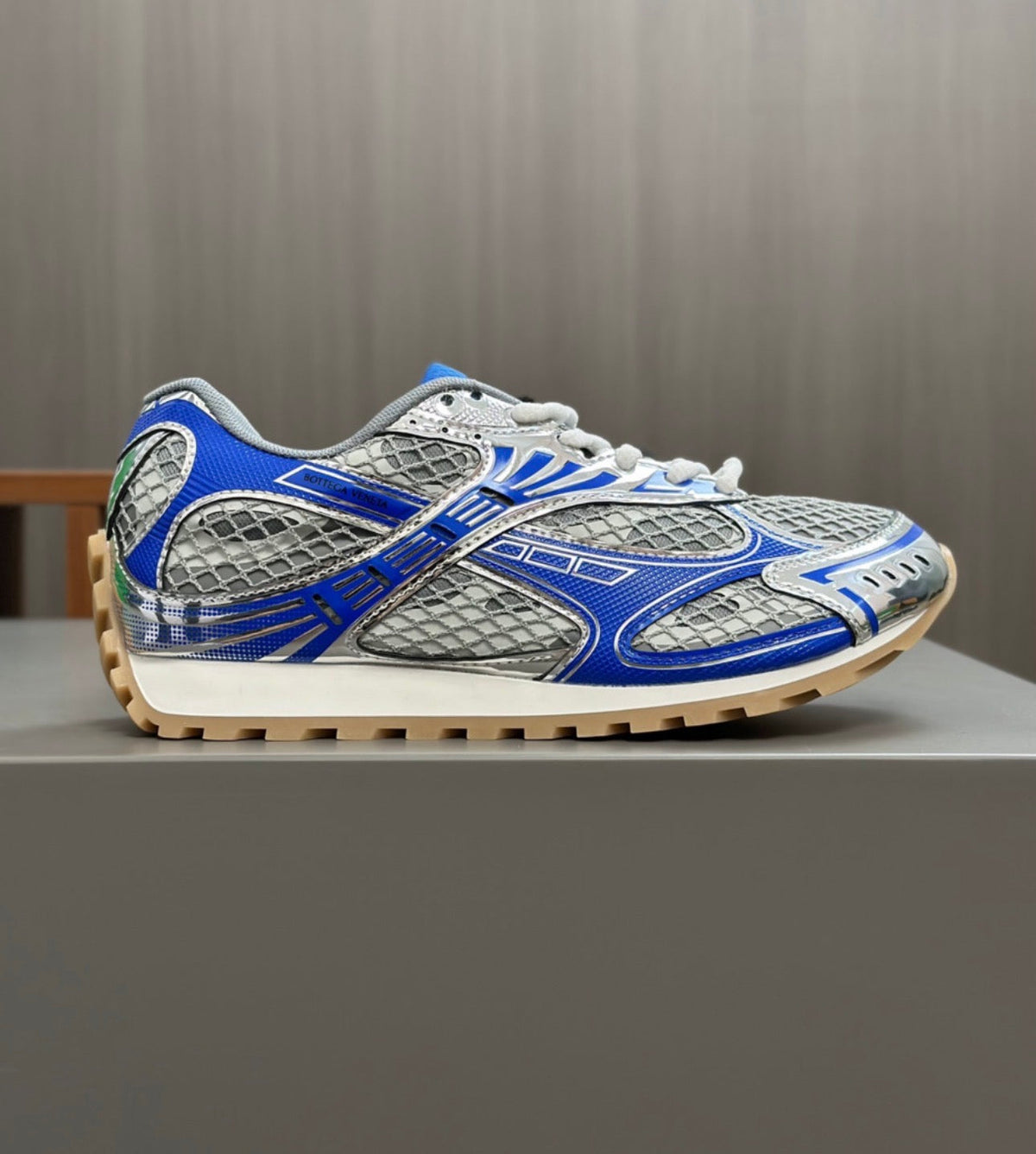 ( On Hand ) 2-3 Day shipping B*TTEGAS VENETA - BLUE